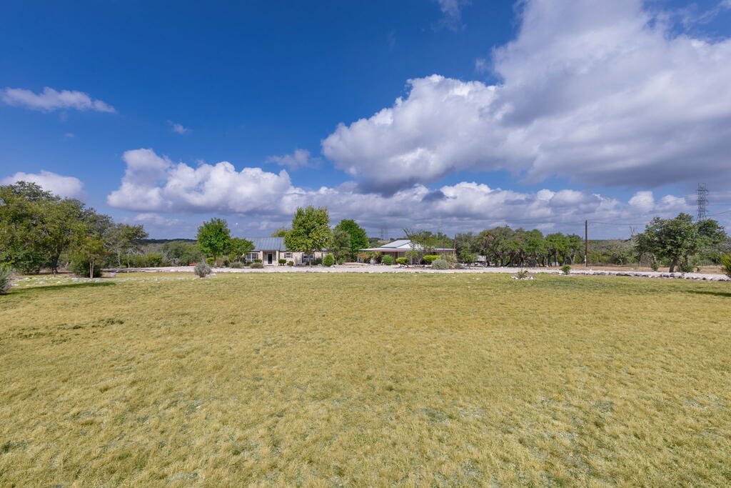House in Mountain Home, Texas, United States 2 - 18896532