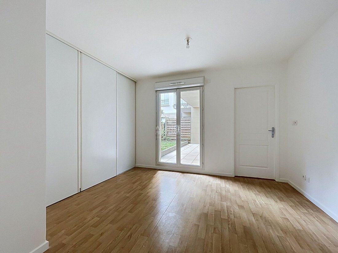 Apartment in Chatou, Ile-de-France, France 5 - 18901236