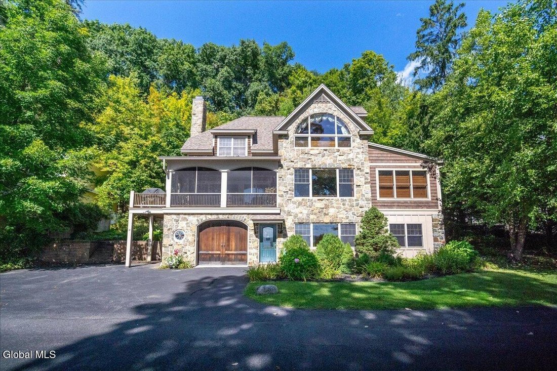 Casa a Ballston Spa, New York, Stati Uniti 1 - 18895787
