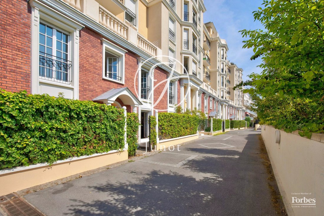 Appartamento a Carnot Gambetta, Suresnes, Francia 1 - 18733402