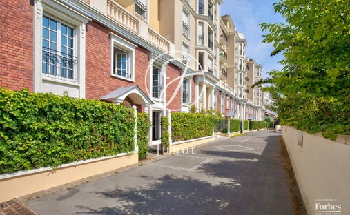 Apartment in Carnot Gambetta, Suresnes, France 1