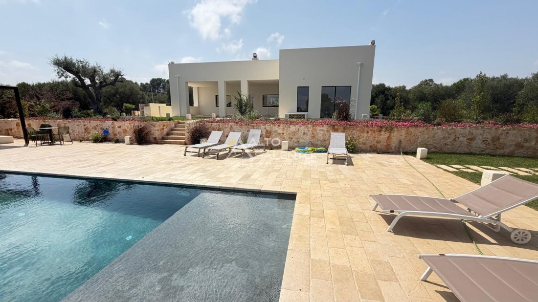 Villa in Ostuni, Apulien, Italien 1 - 18896561