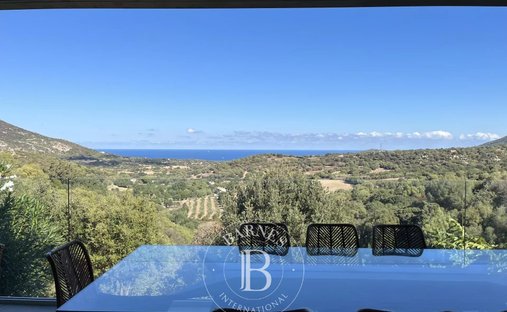 Villa in L'Île-Rousse, Corsica, France 1