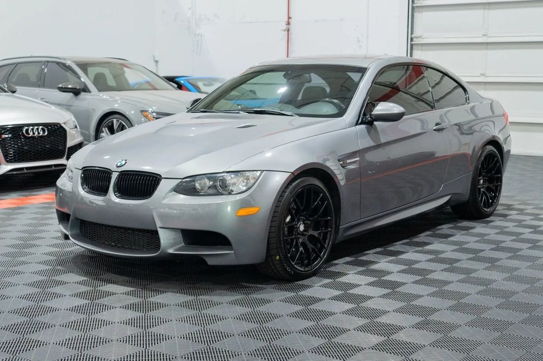 Coupe in Kent, WA, United States 3 - 16007535