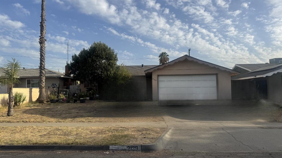 Fresno, California, United States 5 - 18876674