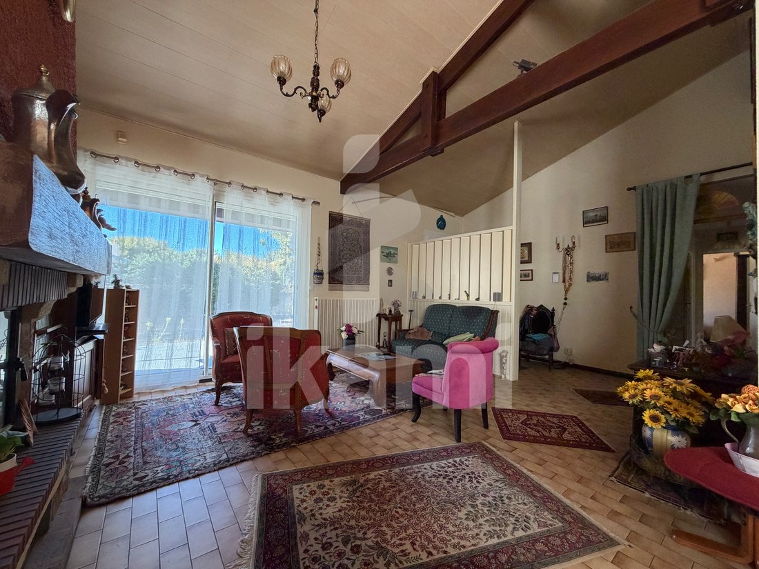 House in Centre Ville, Gujan-Mestras, France 2 - 18900568