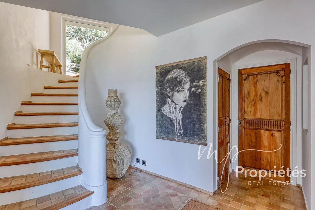 Villa in Rayol-Canadel-sur-Mer, Provence-Alpes-Côte d'Azur, France 5 - 18897763