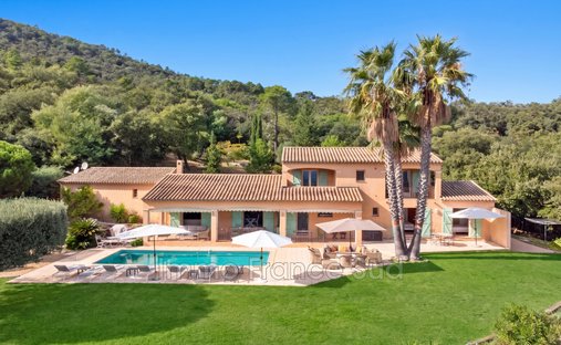 Villa a La Garde-Freinet, Provenza-Alpi-Costa Azzurra, Francia 1