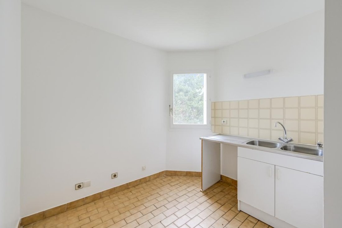 Apartment in La Garenne-Colombes, Ile-de-France, France 3 - 18897304