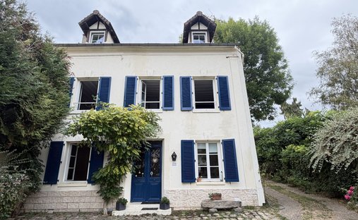 House in Montlignon, Ile-de-France, France 1