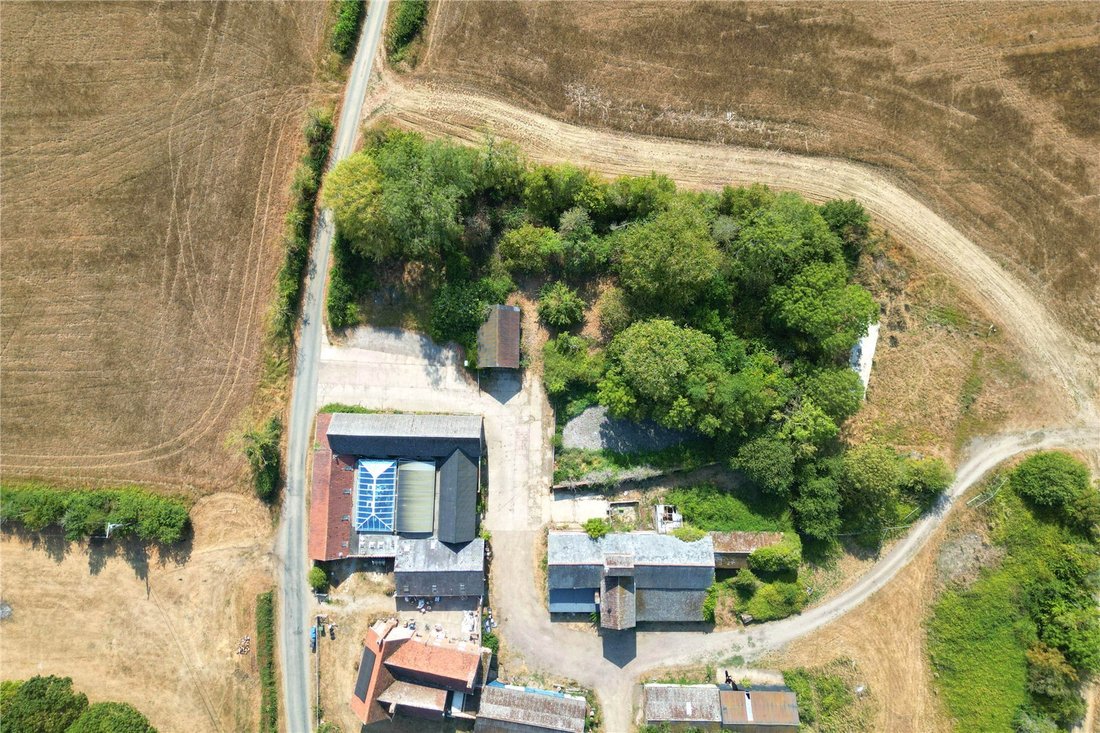 Azienda agricola in Monks Eleigh, Inghilterra 1 - 18897730