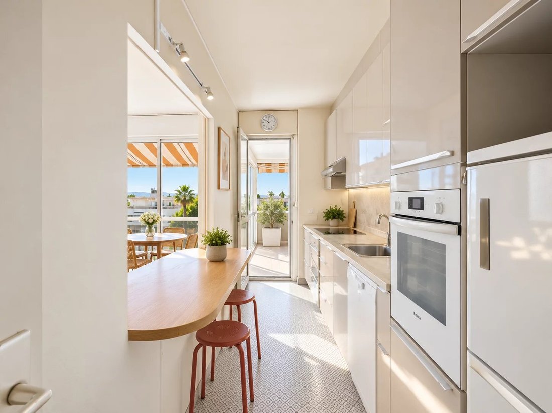 Appartement à Juan les Pins-Gallice, Antibes, France 3 - 18897629