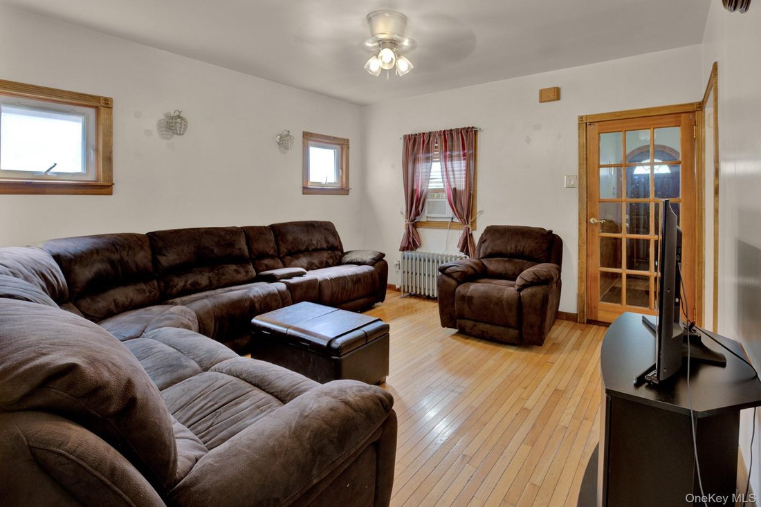 House in New York, New York, United States 5 - 18900910