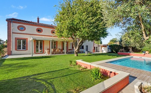Villa in Labastidette, Occitania, France 1