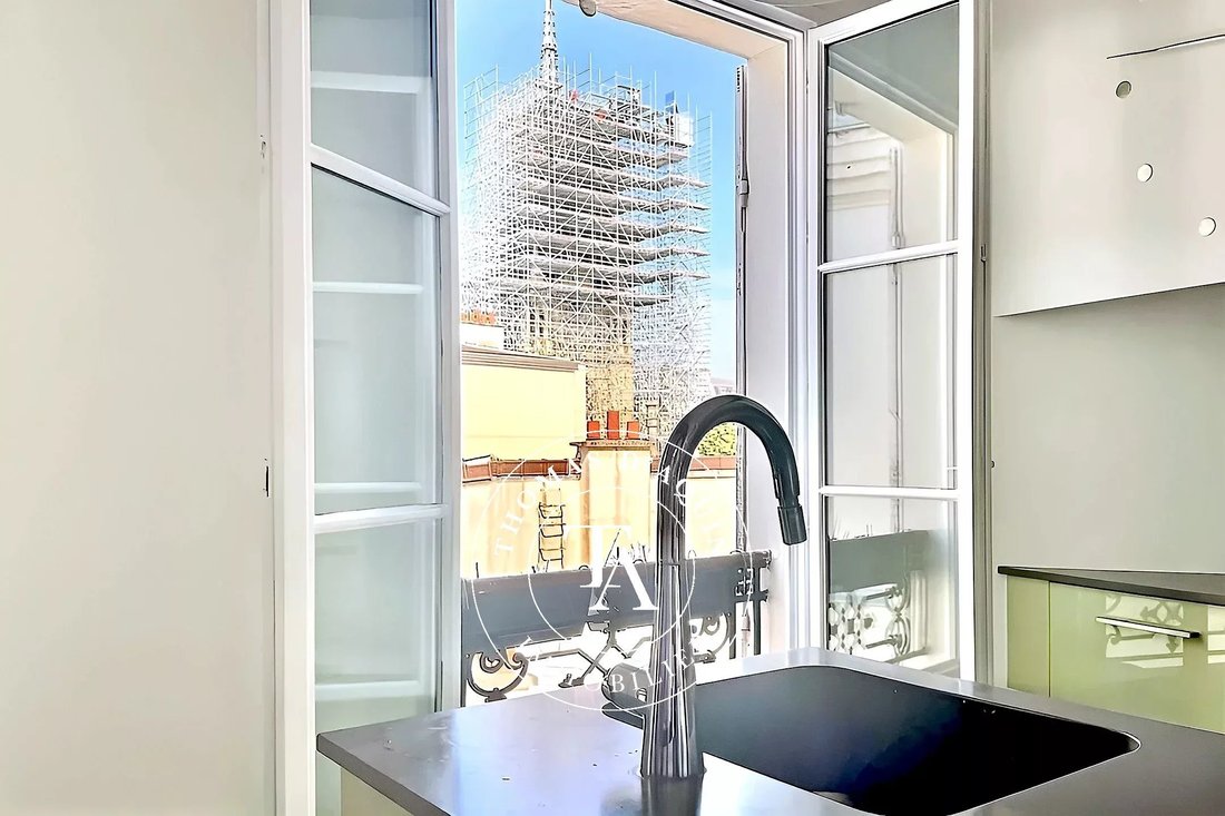 Apartment in Goutte d'Or-Château Rouge, Paris 18e Arrondissement, Paris 3 - 18217538