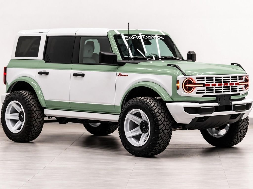 Ford Bronco 4X4 in Fort Lauderdale, FL, United States 3 - 18877458