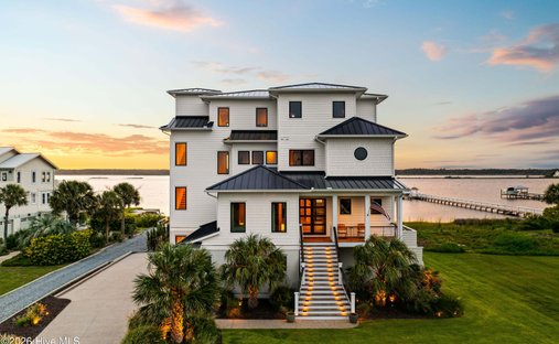 House in North Topsail Beach, North Carolina, United States 1