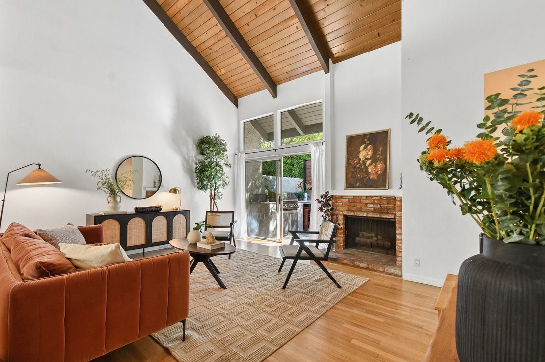 Condominio a Los Angeles, California, Stati Uniti 1 - 18902439
