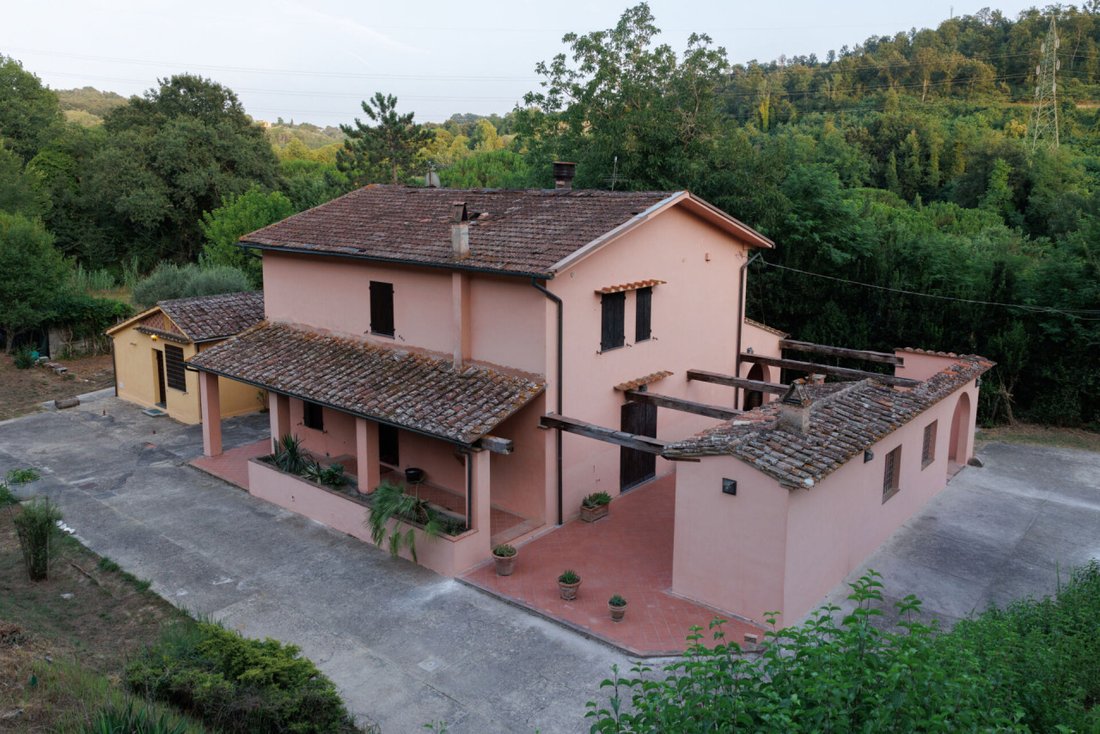 House in Montecastello-Treggiaia-I Fabbri, Pontedera, Tuscany 1 - 18901593