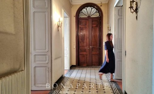 Apartment in Arènes, Nimes, France 1