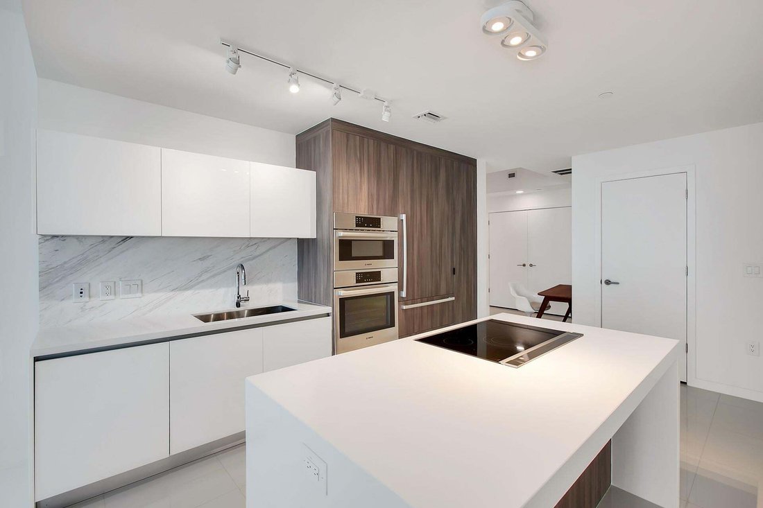 Condo in Miami, Florida, United States 5 - 18900305