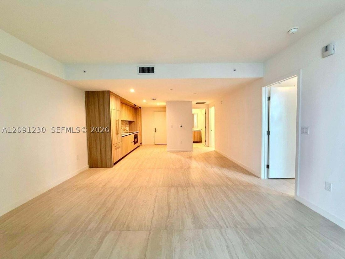 Condo in Miami, Florida, United States 5 - 18899714