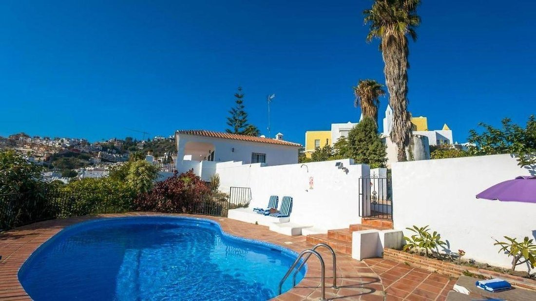 Villa in Nerja, Andalusien, Spanien 5 - 18900846