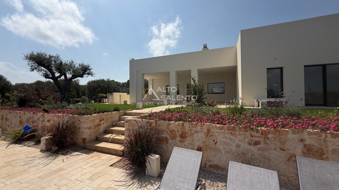Villa in Ostuni, Apulien, Italien 4 - 18896561