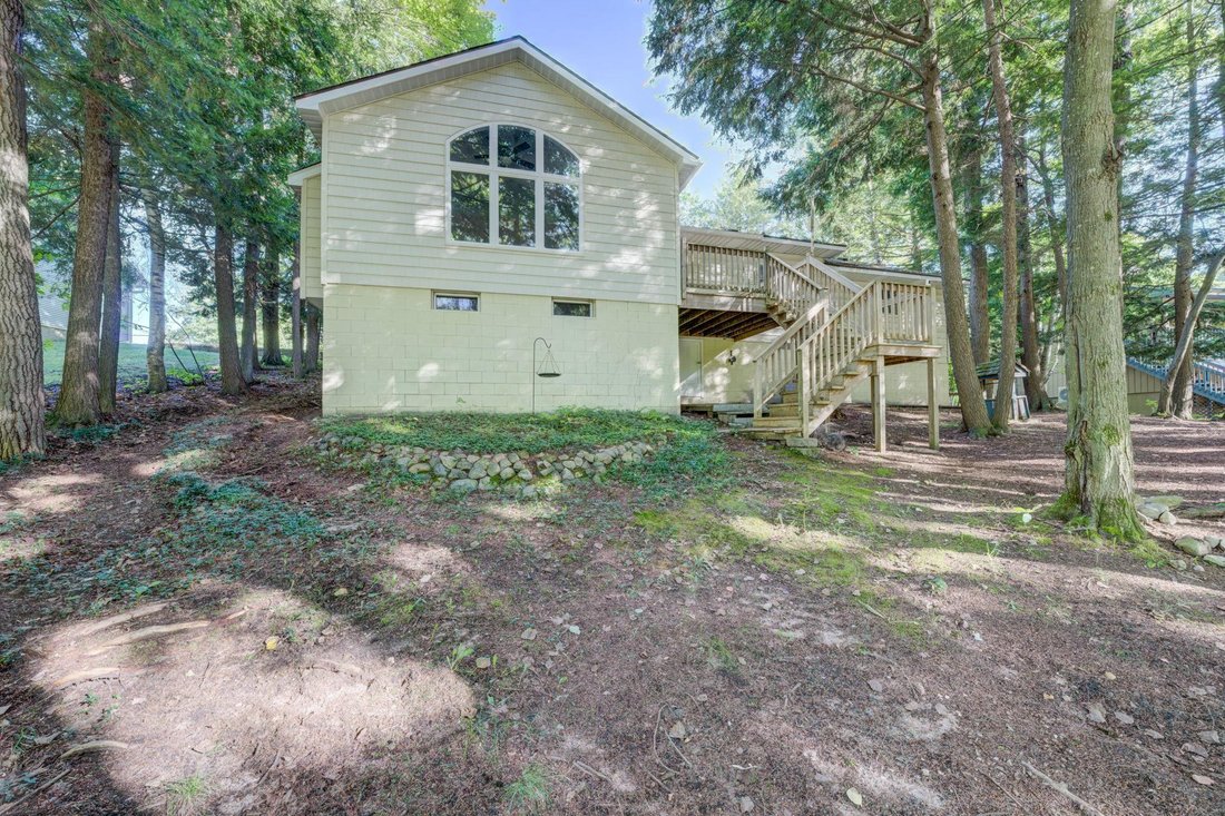 House in Traverse City, Michigan, United States 4 - 18900698