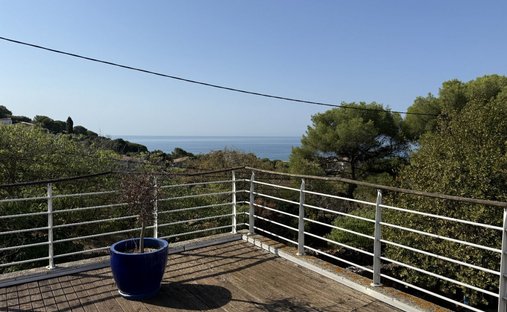 House in Espace Villeroy-Les Quilles, Sète, France 1