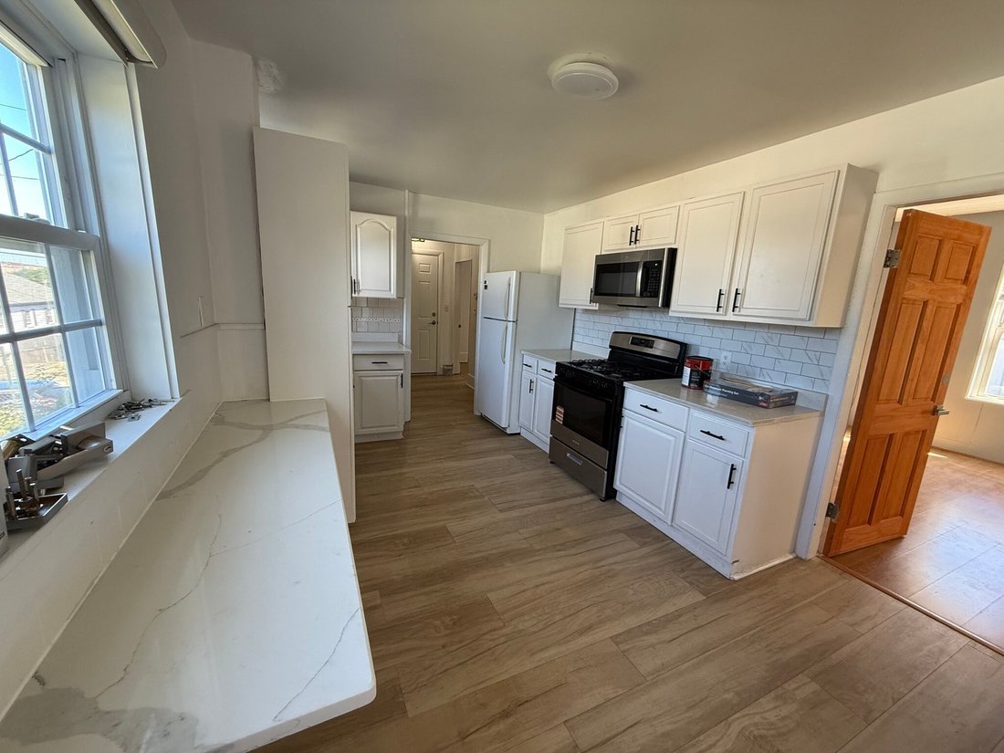 Apartment in Revere, Massachusetts, United States 2 - 18897859