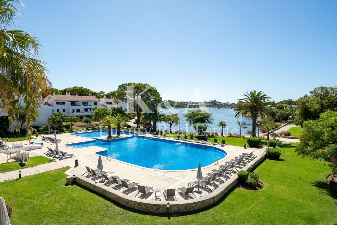 Apartamento en Quinta do Lago, Almancil, Portugal 1 - 18900248