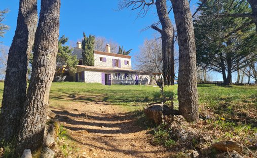 Villa à Simiane-la-Rotonde, Provence-Alpes-Côte d'Azur, France 1