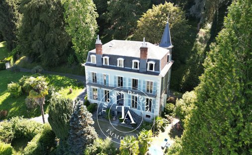 Anwesen in Secteur Montagne, Bagnères-de-Bigorre, Frankreich 1