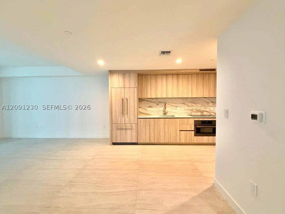 Condo in Miami, Florida, United States 3 - 18899714