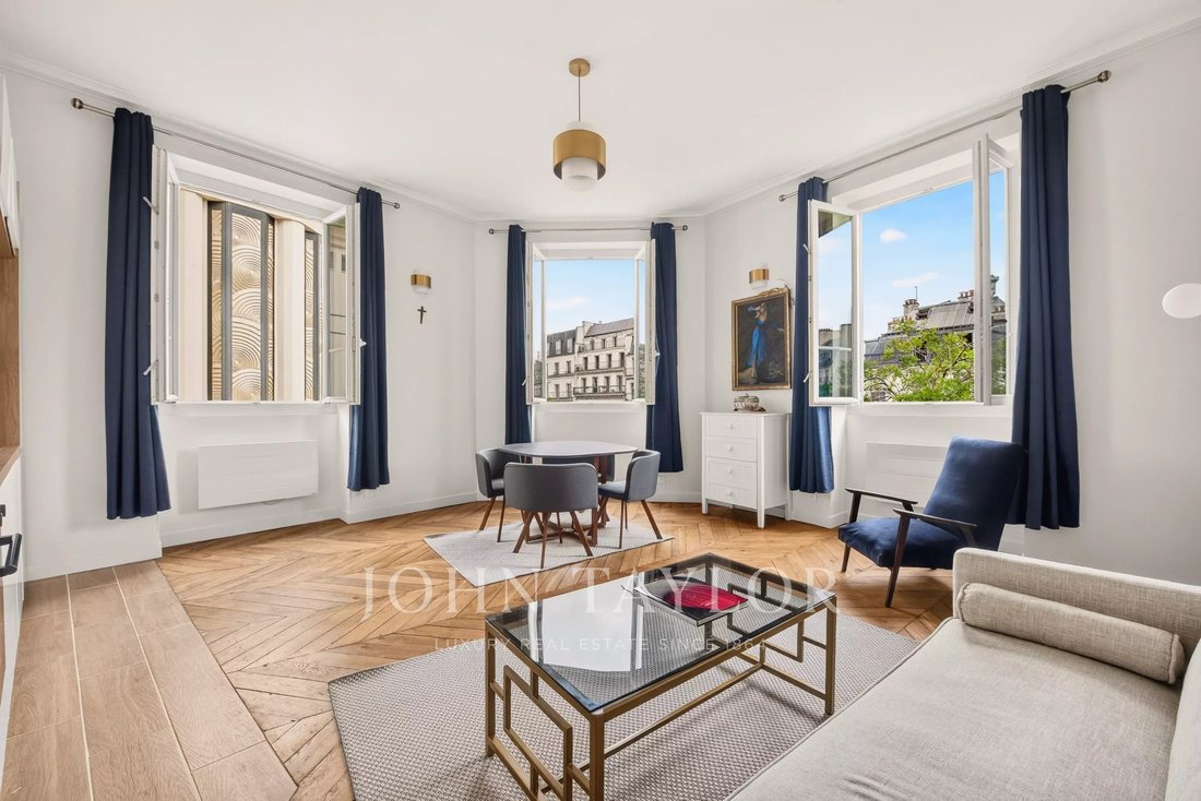 Apartment in Paris 10e Arrondissement, Paris, France 1 - 18897941