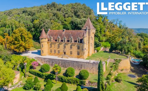 Castello a Carlux, Nuova Aquitania, Francia 1