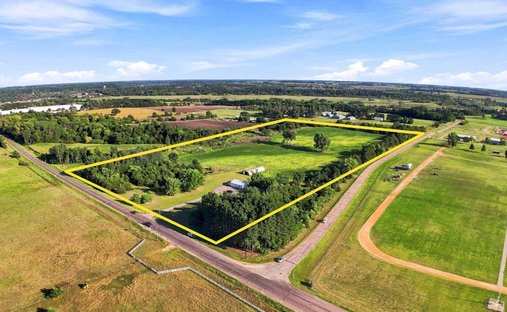 Land in Jordan, Minnesota, United States 1