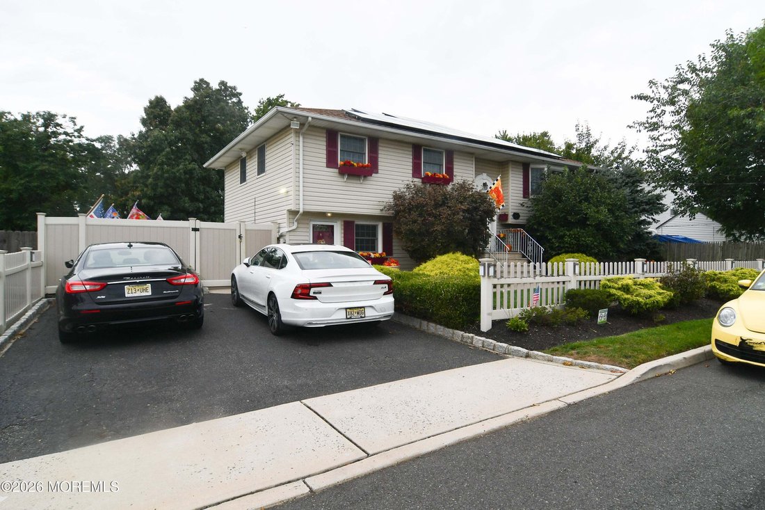 House in Union Beach, New Jersey, United States 5 - 18873155