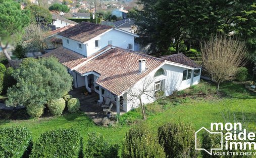 House in Villenave-d'Ornon, Nouvelle-Aquitaine, France 1