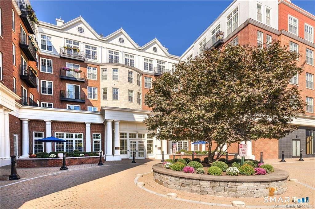 Condo in West Hartford, Connecticut, United States 1 - 18901011
