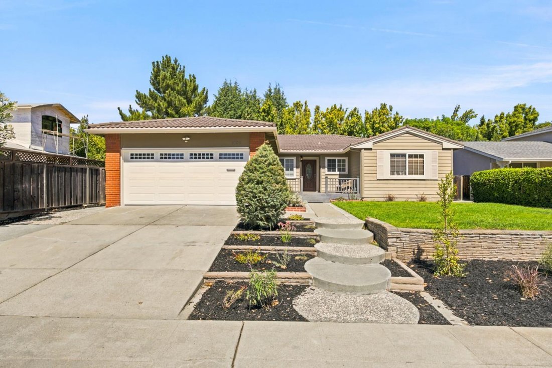 Casa a Sunnyvale, California, Stati Uniti 1 - 18899860