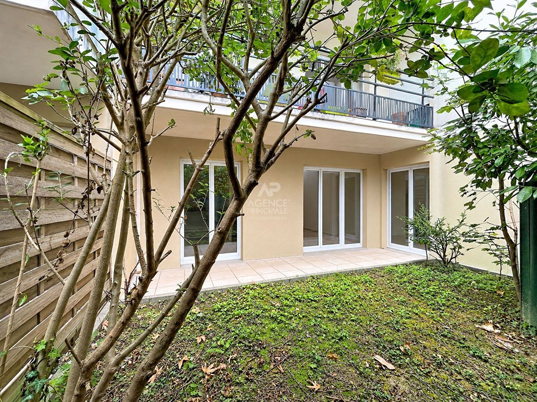 Apartment in Chatou, Ile-de-France, France 4 - 18901236