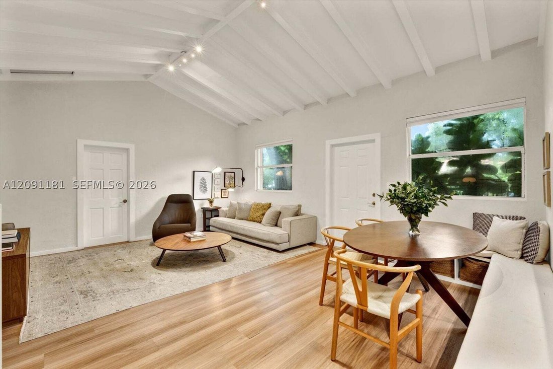 Condo in Miami, Florida, United States 5 - 18899695