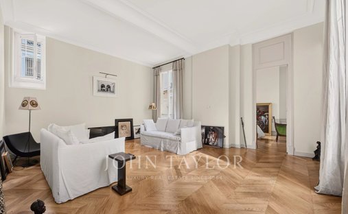 Apartment in Gros Caillou, Paris 7e Arrondissement, Paris 1