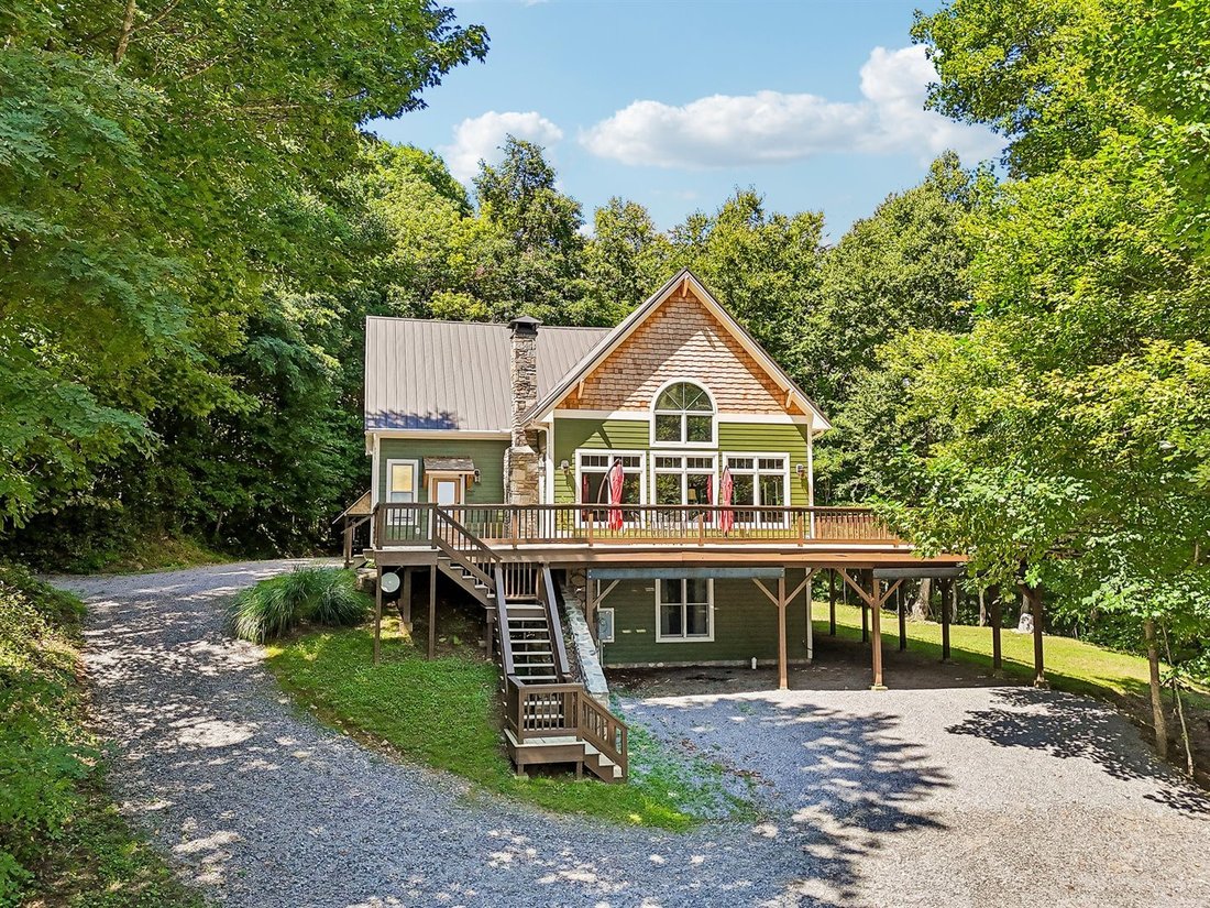House in Black Mountain, North Carolina, United States 3 - 18902225