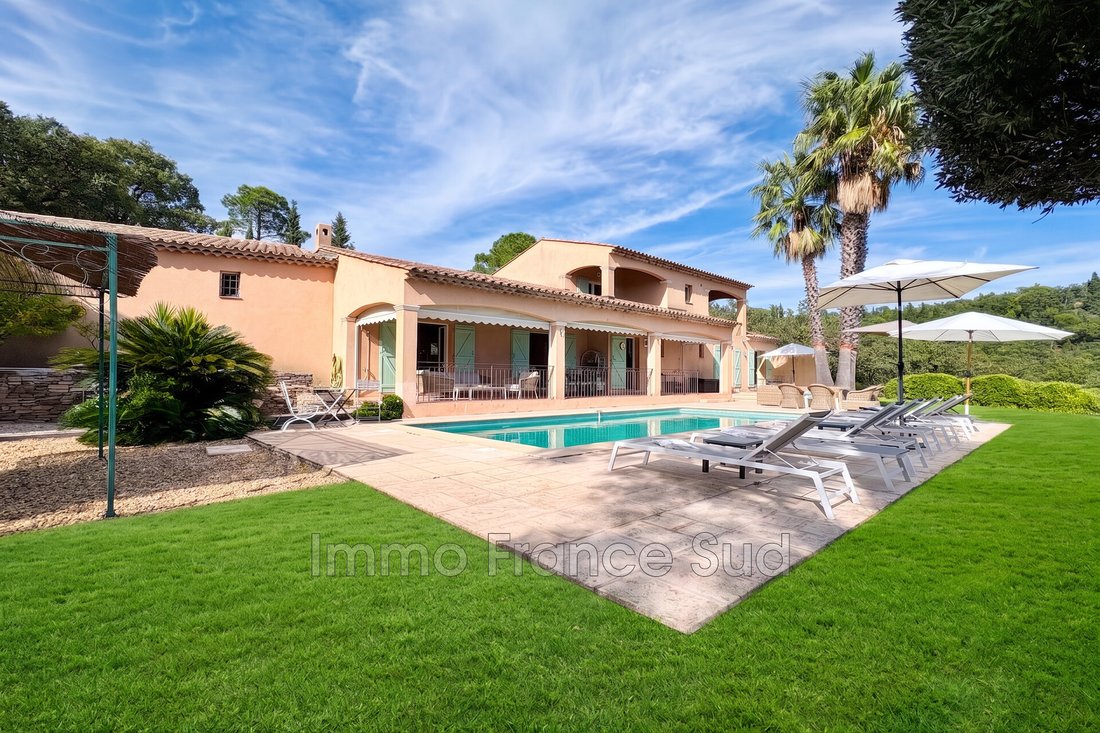 Villa in La Garde-Freinet, Provence-Alpes-Côte d'Azur, France 2 - 16372333