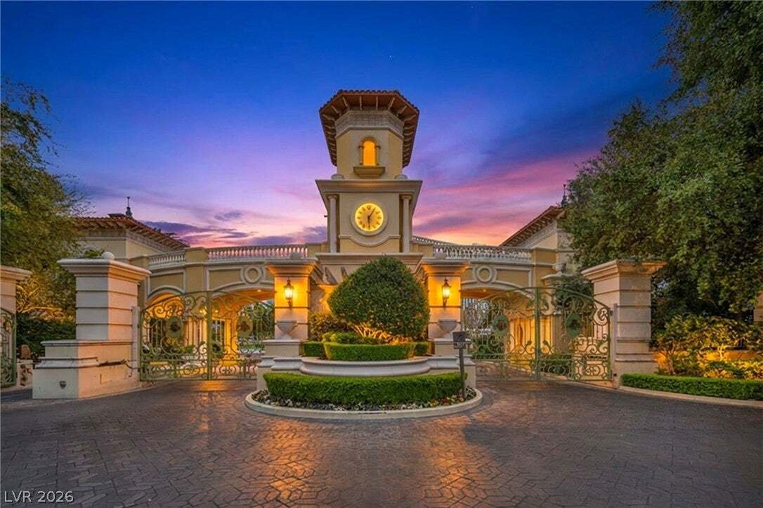 House in Las Vegas, Nevada, United States 1 - 18899009