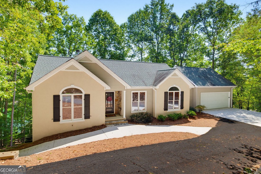 House in Blairsville, Georgia, United States 1 - 18900328