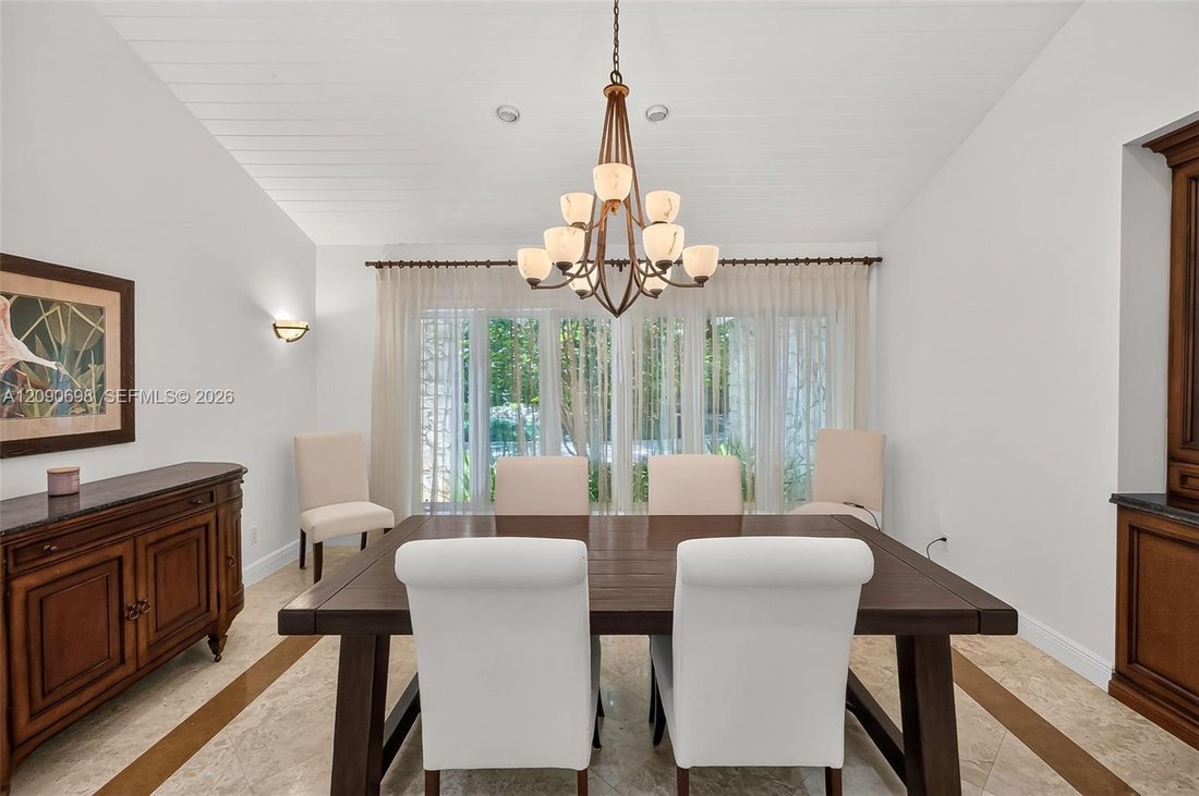 Haus in Coral Gables, Florida, Vereinigte Staaten 4 - 18898337